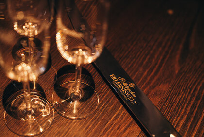 Vorbereitung zum Säbulieren in der Rotkäppchen Erlebniswelt