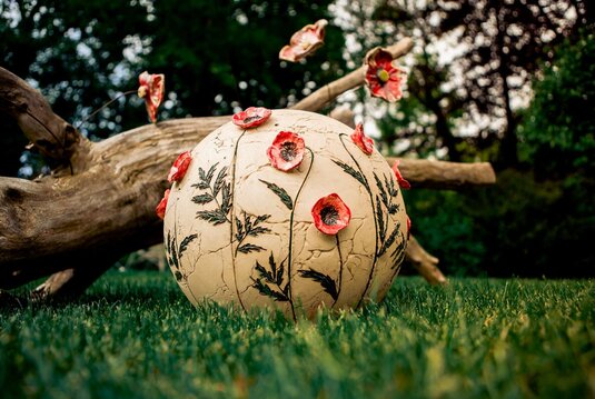 Weissenfels linas Toepferhof Kugel