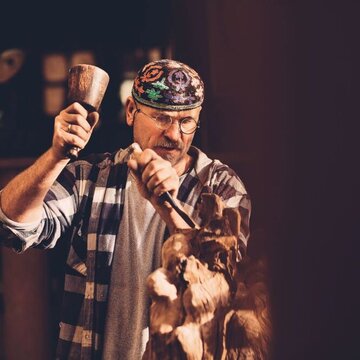 Roland Lindner bei der Arbeit