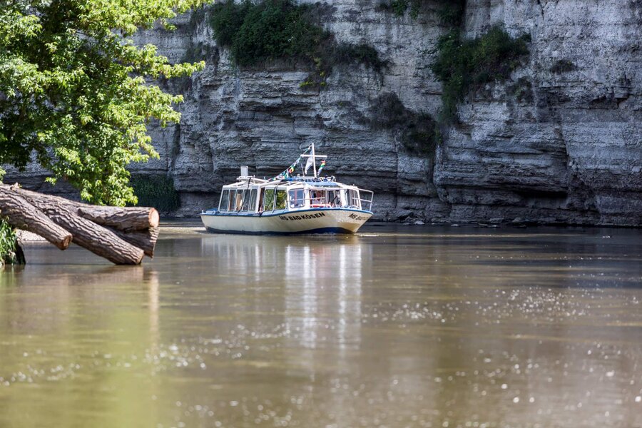 MS Rudelsburg - das Fahrtgastschiff wischen Bad Kösen und der Rudelsburg