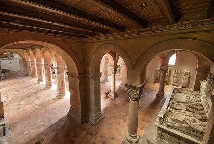 Stiftskirche Petersberg