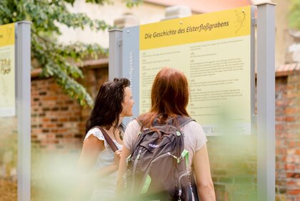 Schautafel am Elsterfloßgraben bei Nempitz