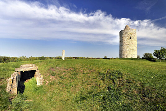 Steinkammergrab in Langeneichstädt