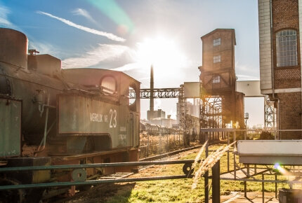 Industriedenkmal Brikettfabrik Herrmannschacht in Zeitz, Außenanlage