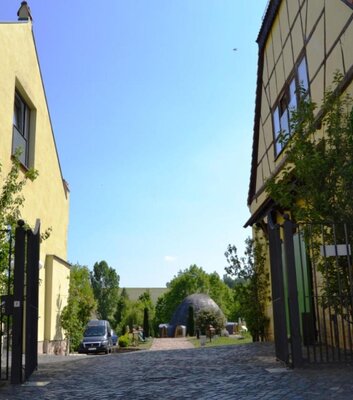 Beim Schloss Auerstedt liegt auch die Maloca.