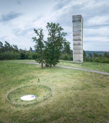 Fundort der Himmelsscheibe mit Aussichtsturm: Ein Blick in die Bronzezeit