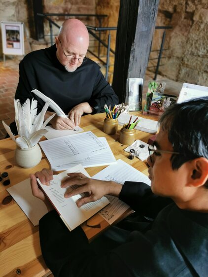 Ferienangebot: Erleuchtung in Farben Buchmalerei in der klösterlichen Schreibstube