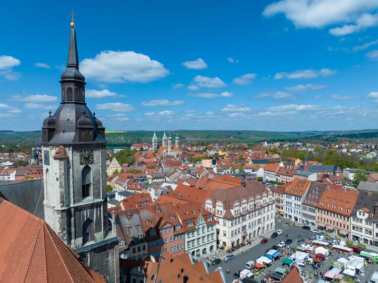 Domfreiheit und Bürgerstadt