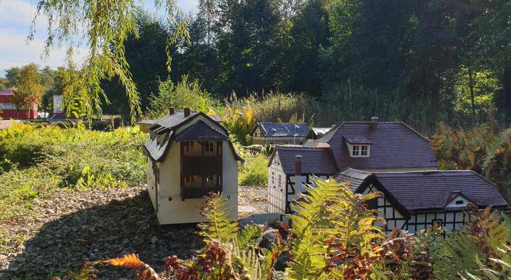 Miniaturpark "Eisenberger Mühltal" an der Robertsmühle