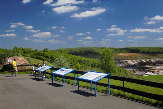 Aussichtspunkt zum Tagebau Profen