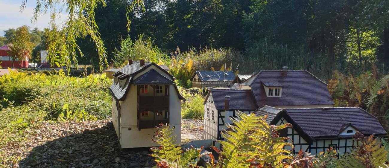 Miniaturpark "Eisenberger Mühltal" an der Robertsmühle