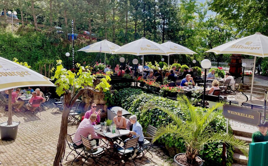 Männertagsschwof im Biergarten
