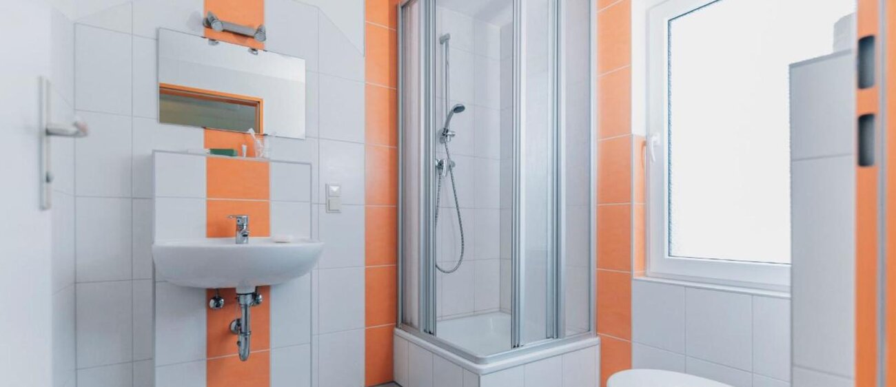 Badezimmer der Jugendherberge Kretzschau