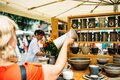 Verkauf von Töpferwaren auf dem Töpfermarkt in Jena<br>