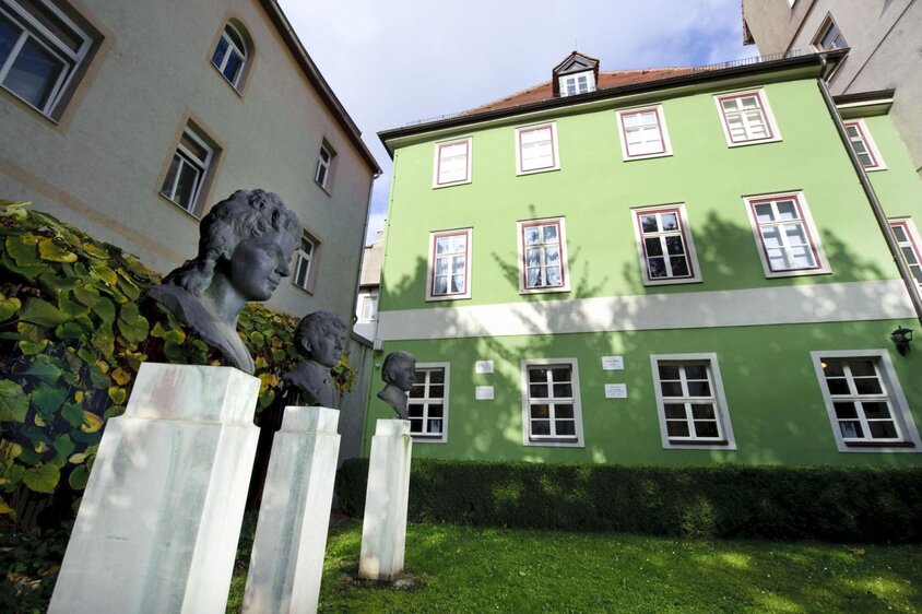 "Dichter, Denker und starke Frauen - Die "Fabelhafte Rebellen" um 1800 in Jena"