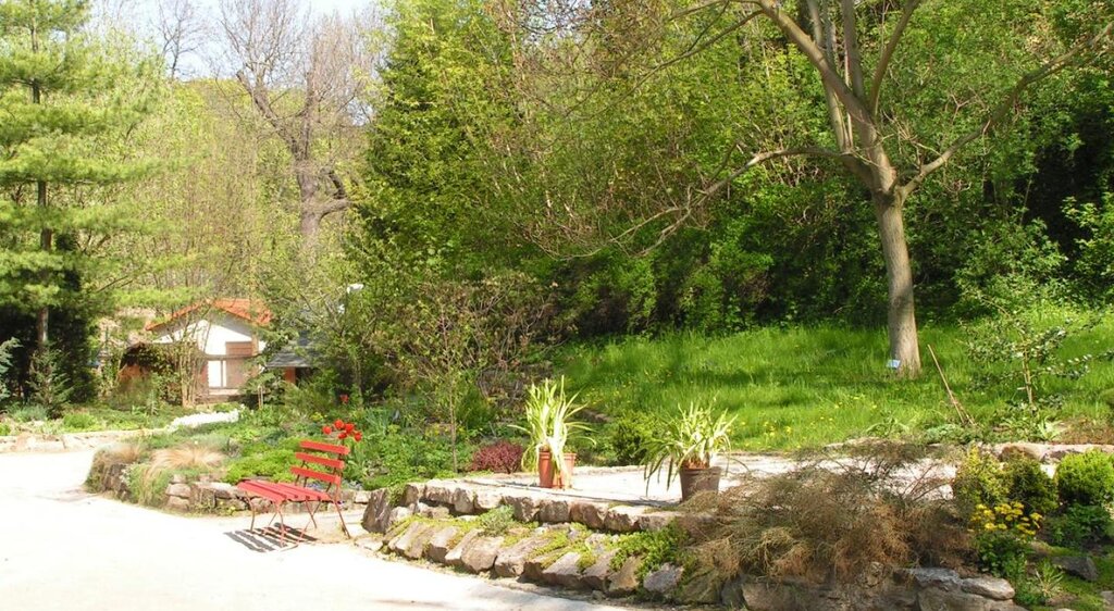 Blick in den Heimatnaturgarten Weißenfels
