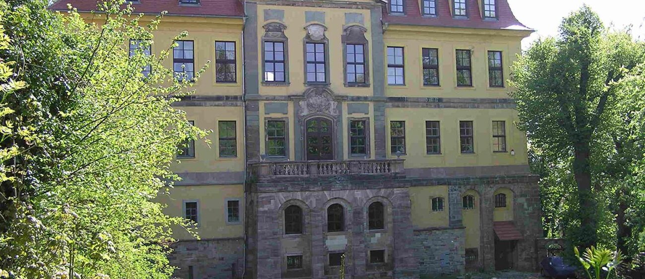 Das Schloss Lodersleben beherbergt heute eine Pension.