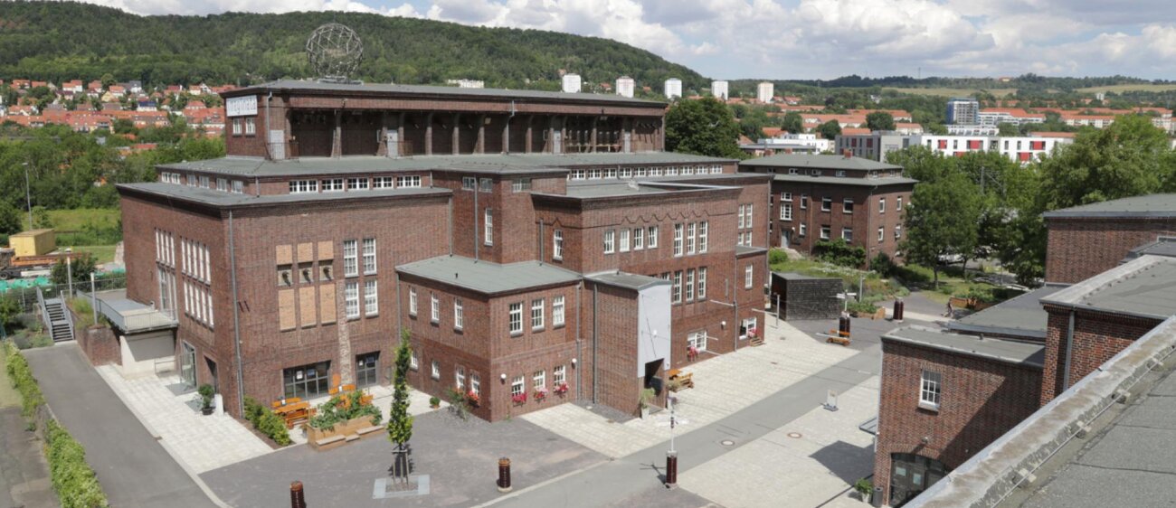 Außenansicht-Gebäude-Imaginata-Jena-Vogelperspektive-PhilippProtte