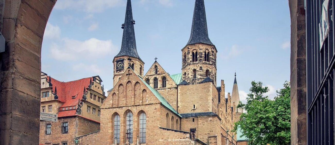 Westfassade des Merseburger Doms