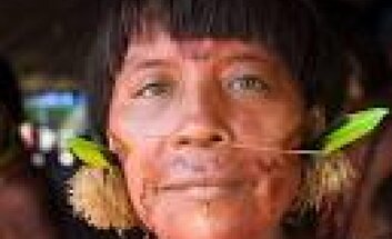 Leben und Spielen wie ein Yanomami