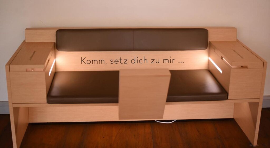 Erzählsofa im Heinrich-Schütz-Haus Weißenfels