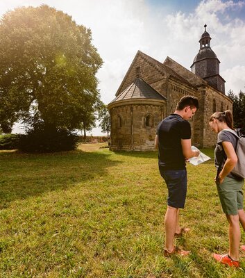 Margaretenkirche Steinbach: Ein Kleinod der Romanik