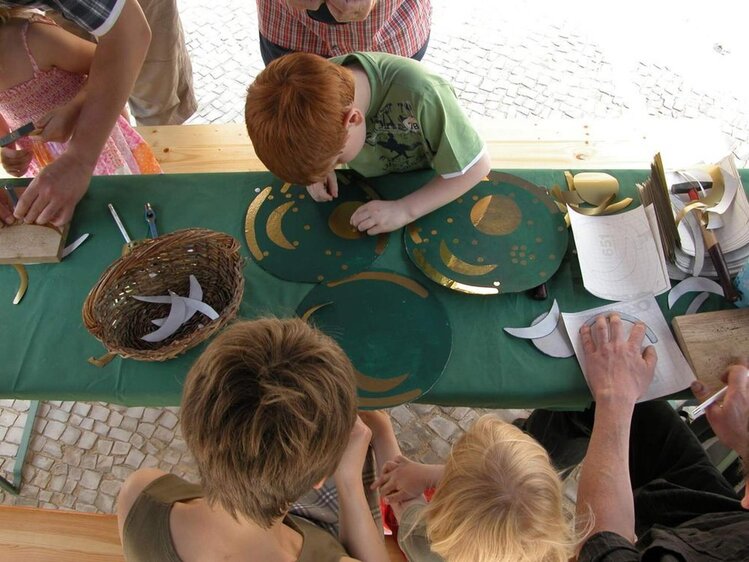 Familienaktion in den Herbstferien - Von Bronze und Gold