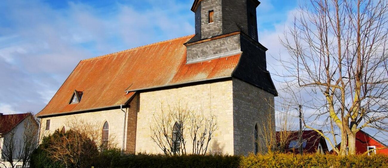 Die Kirche St.Wigbertus in Hermstedt gehört zum Pfarrbereich Apolda III.