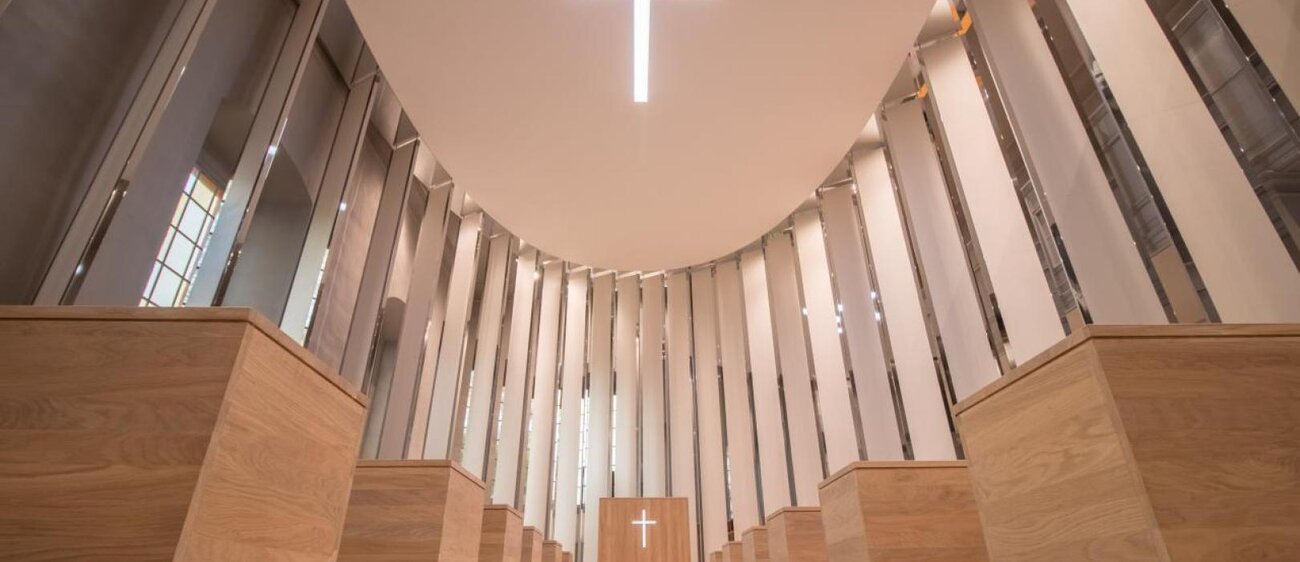 Blick in die Porzellankirche Leuchtenburg