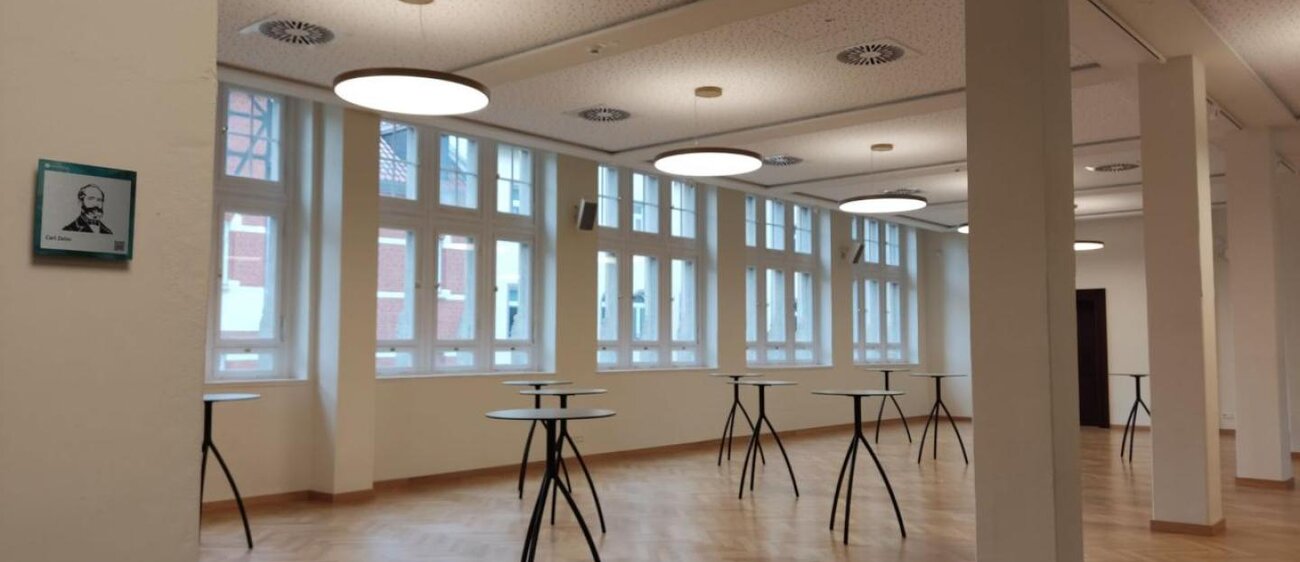 Jena-Volkshaus-CarlZeiss-Saal-JenaKultur-InaZieger