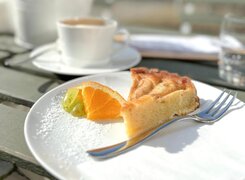 Naumburg-Cafe-CURT-Kuchen