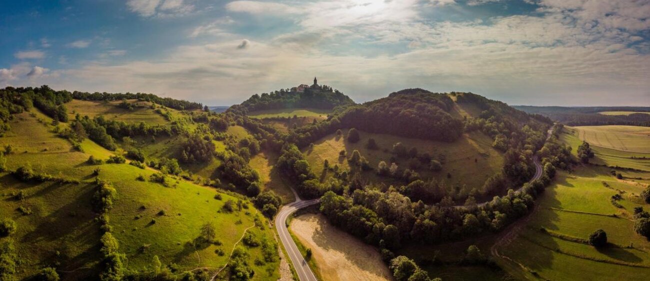 400 Meter über Null thront die Leuchtenburg über dem Saaletal.