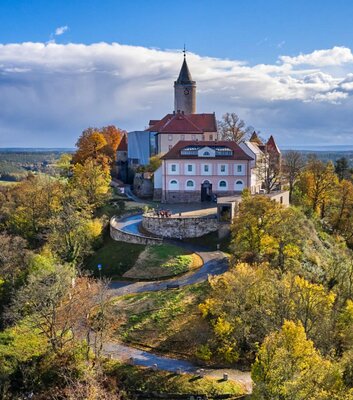 Leuchtenburg bei Seitenroda im Herbst