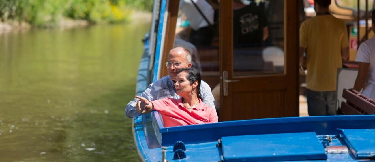 Saaleschifffahrt auf der Saale bei Bad Kösen.
