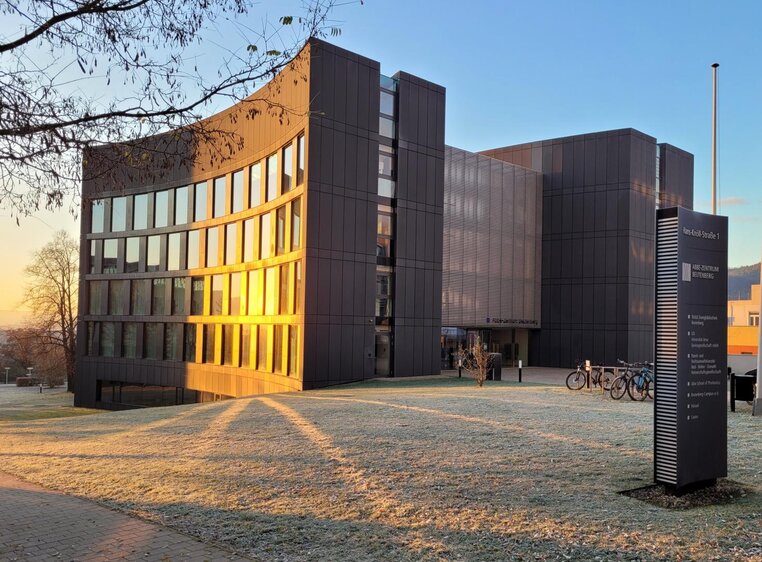 Öffentliche Vortragsreihe "Science & Society"