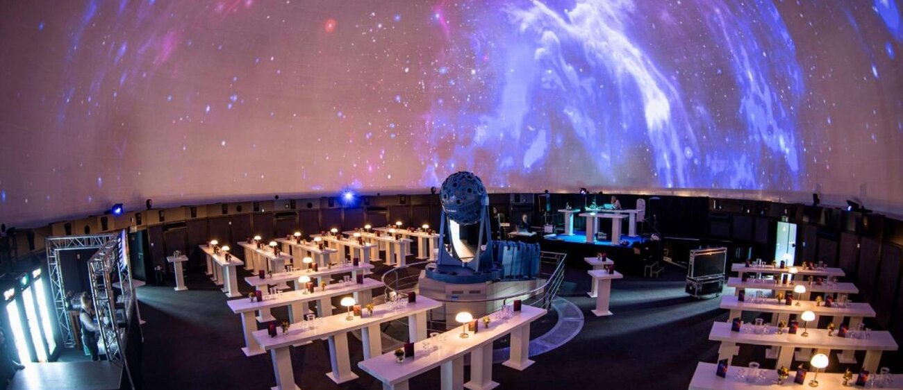 Der Kuppelsaal des Plaetariums Jena