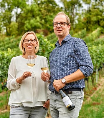Thüringer Weingut Zahn in Großheringen OT Kaatschen, Gastgeber Elvira Zahn-General und Torsten General
