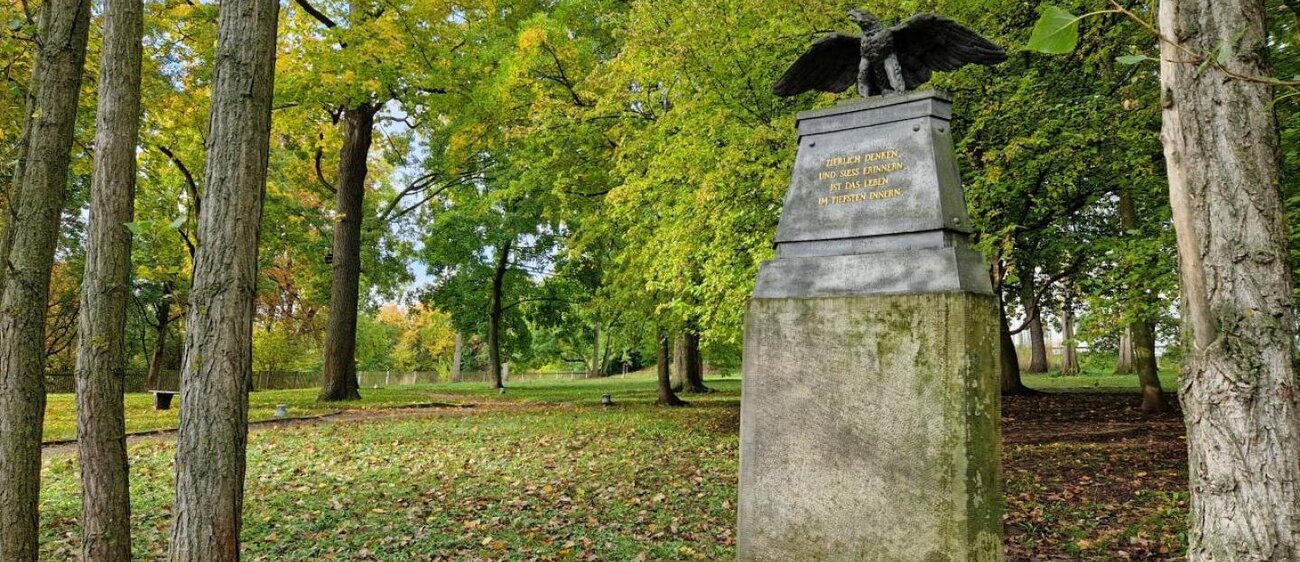 Goethe Denkmal im Griesbachgarten
