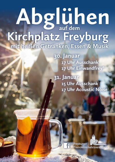 Abglühen auf dem Kirchplatz in Freyburg (Unstrut)