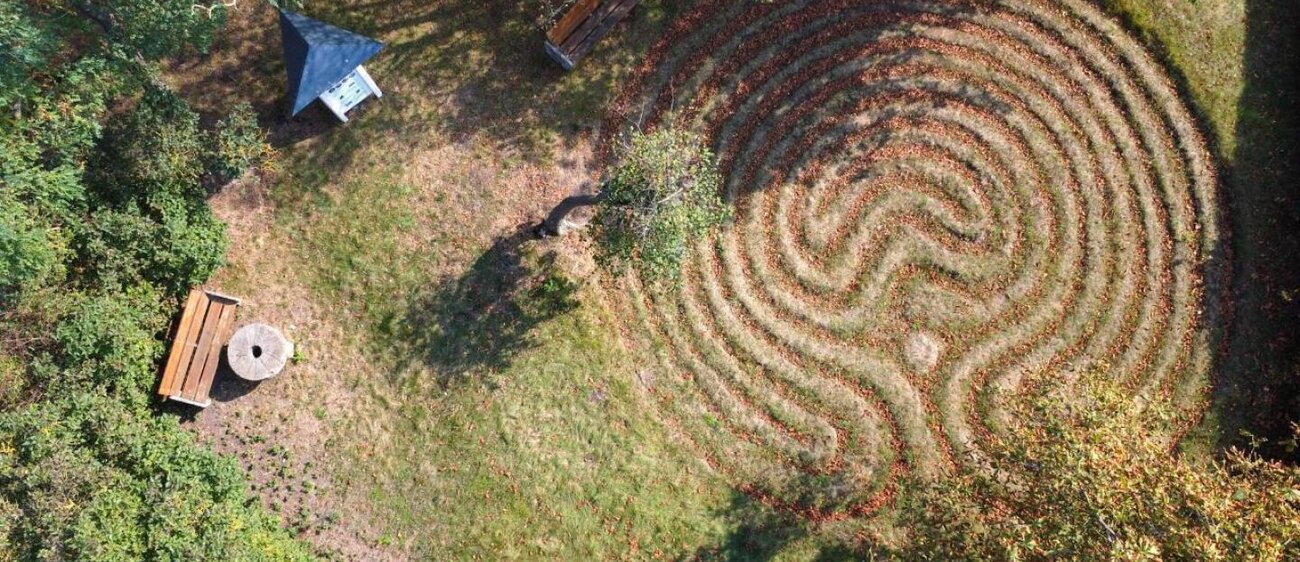 Trojaburg und Rasenlabyrinth in Steigra