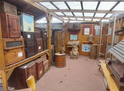 Nebra-Bienenlehrgarten-Ausstellung-1