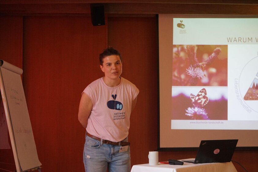 Workshop: Überzeugend referieren im Namen von Bienen, Hummeln und Co.