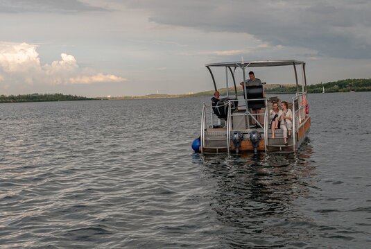 Fahrt mit einem Grillboot 