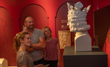 Ausstellungsführung "Wissen & Macht" (Kloster und Kaiserpfalz Memleben)