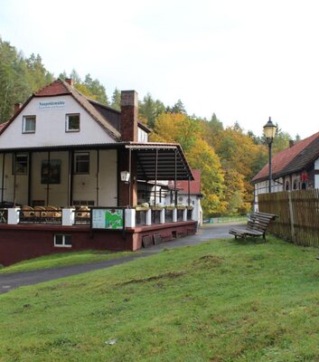 Naupoldsmühle im Eisenberger Mühltal