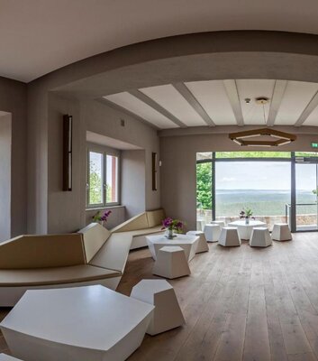 Porzellanlounge der Leuchtenburg