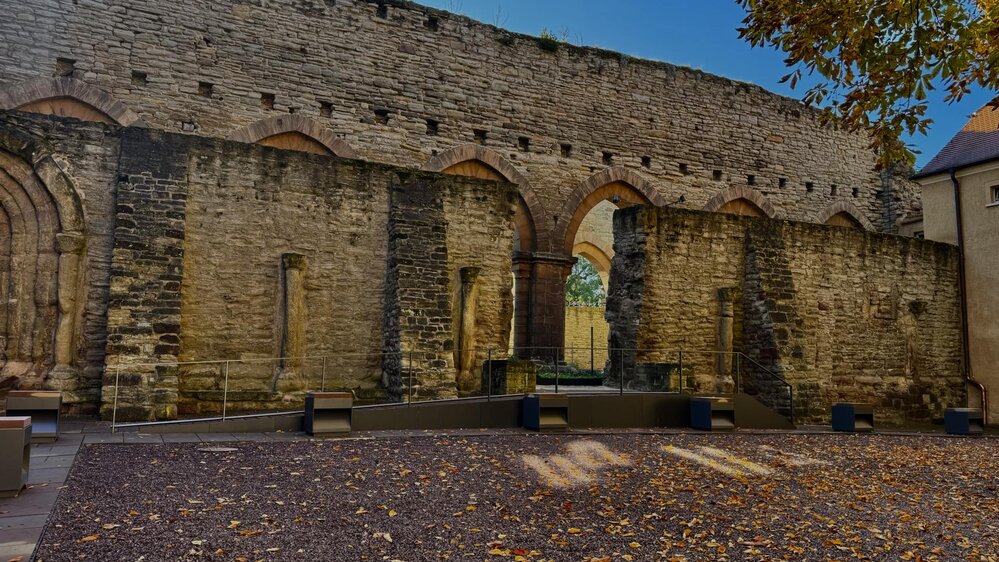 Familienführung „Sagenhaftes Memleben“ 