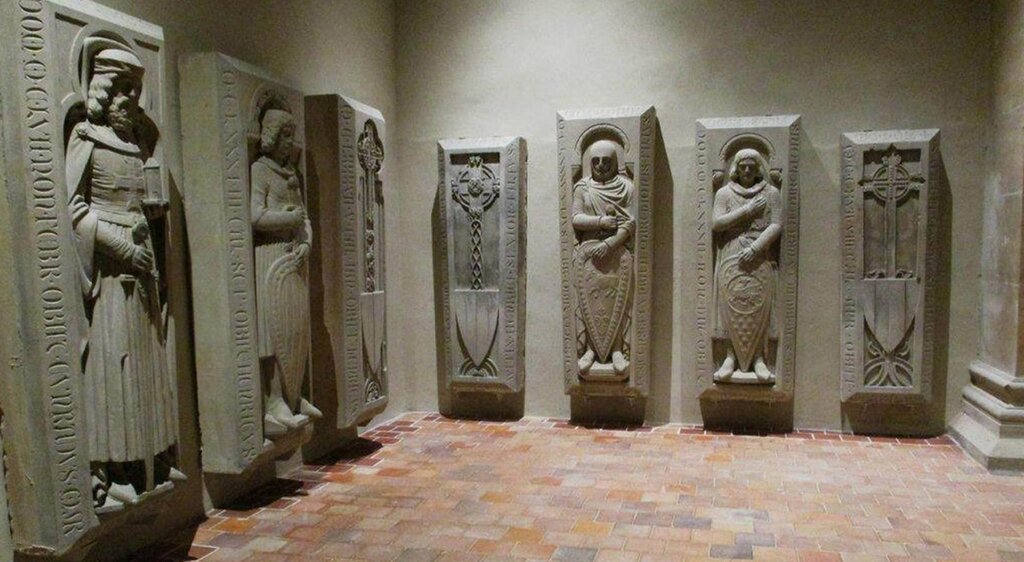 Epitaphe der Wettiner Linie von Konrad dem Großen und seinen Kindern