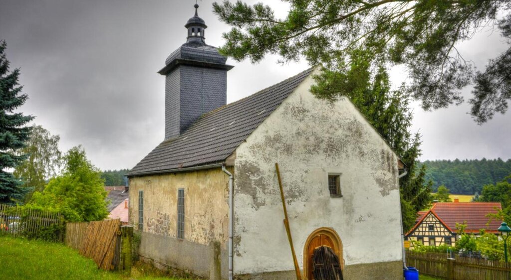 Dorfkirche, Seitenbrück