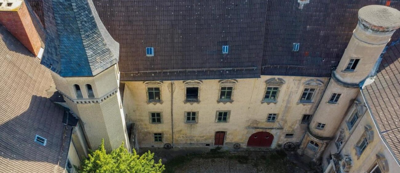 Dieskau Schloss